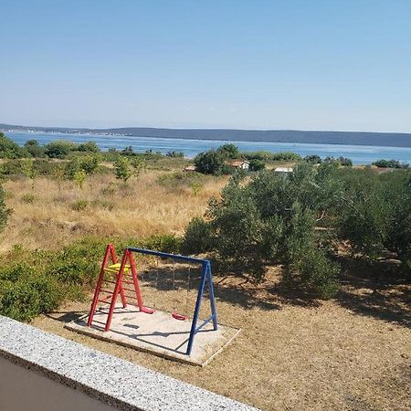 Apartmani Ciklic Dobropoljana Bagian luar foto