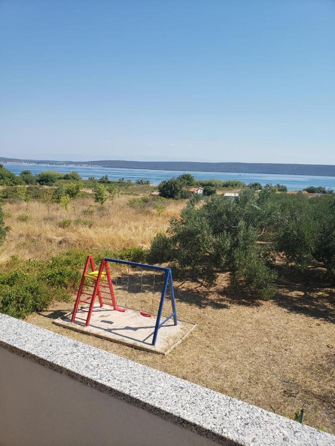 Apartmani Ciklic Dobropoljana Bagian luar foto